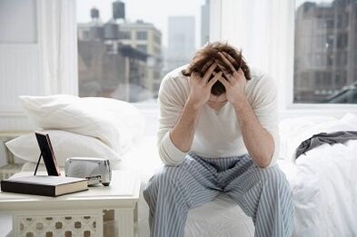 Unwohlsein und Kopfschmerzen bei Prostatitis